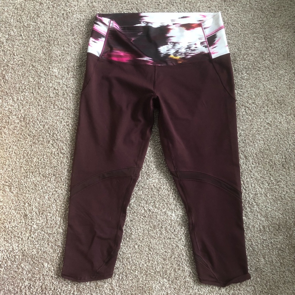 Lululemon burgundy crop leggings